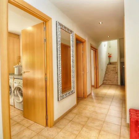 Townhouse Rigat * Lloret de Mar